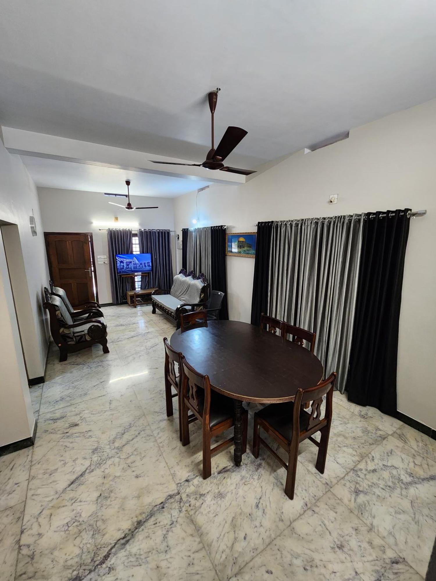 Budget Home Kochi Kültér fotó